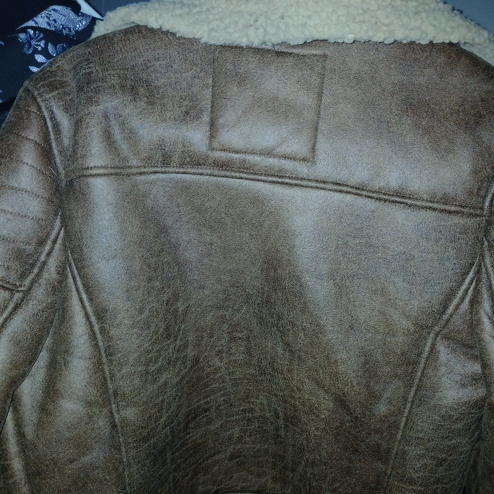 Sterling Jacket - Picture 2 of 3